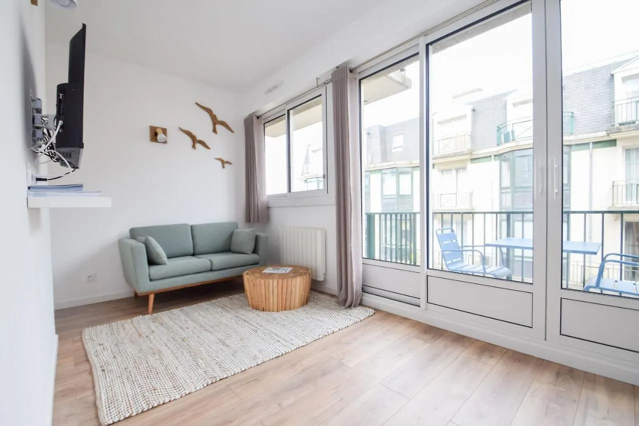 Appartement Cosy 2 Pers Vue Mer Balcon Hyper Centre Dinard France